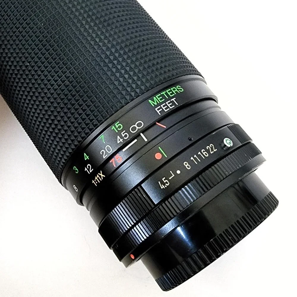 Vivitar 75-300mm f/1:45-5.6 Macro Focusing Zoom Lens No. 77400044